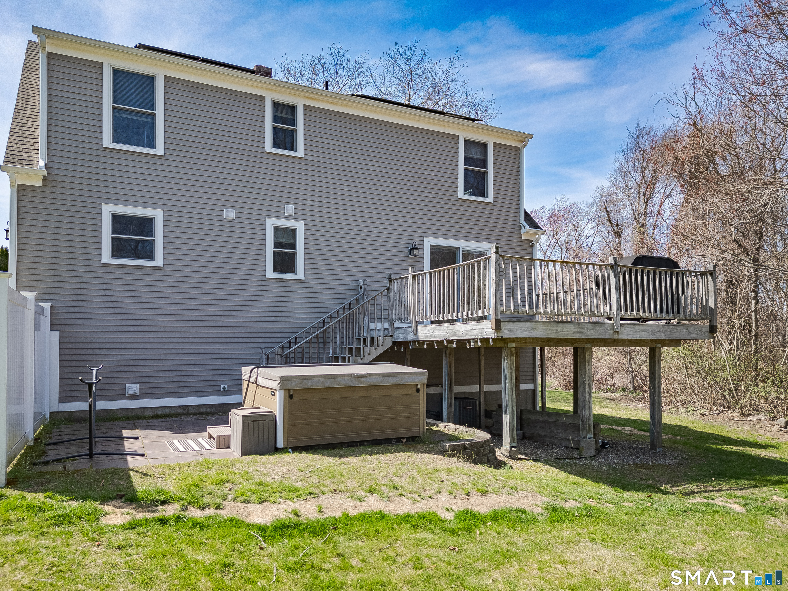 236 Avery Hill Road Ledyard, CT 06339 - Photo 5 of 38