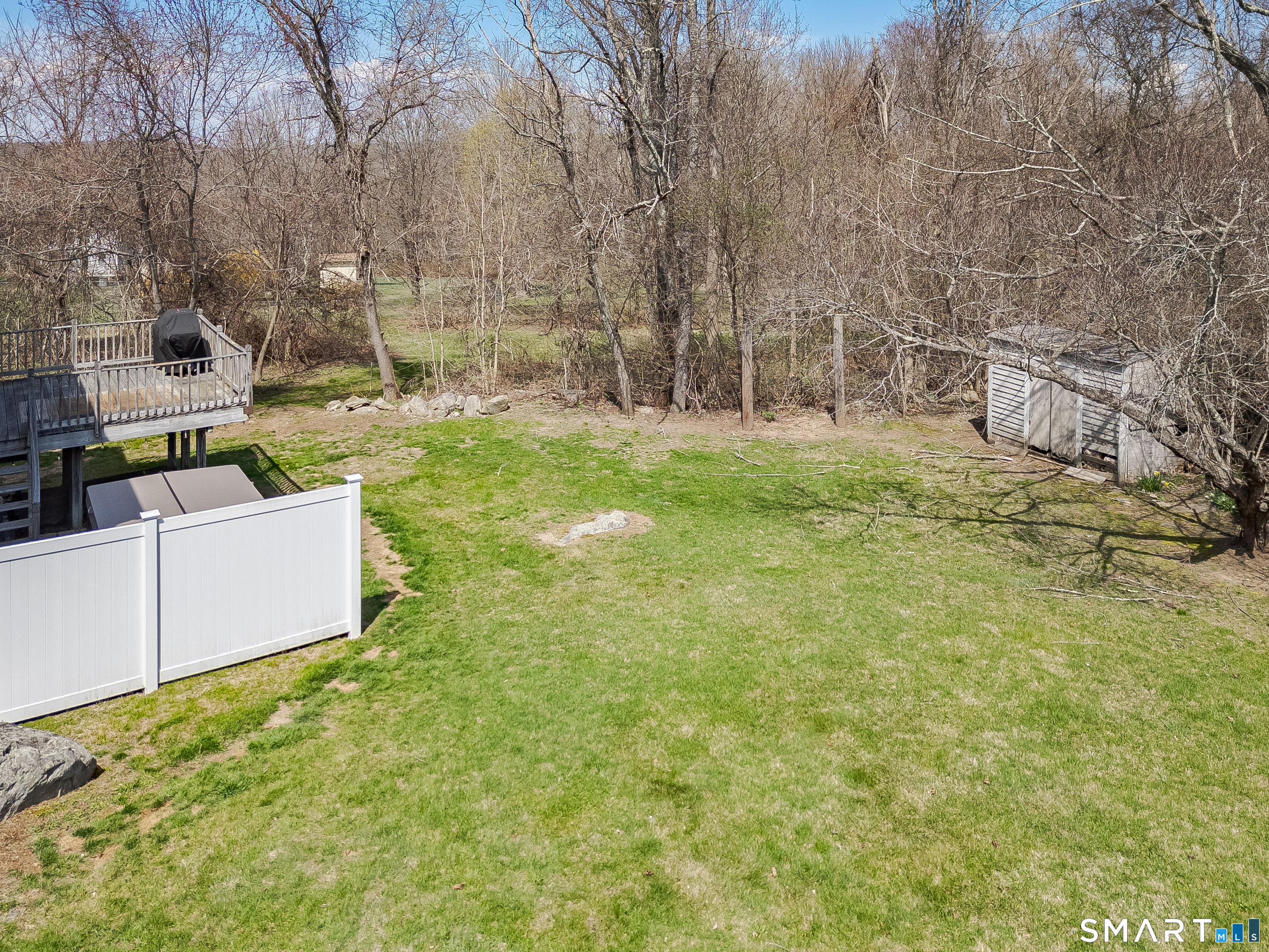 236 Avery Hill Road Ledyard, CT 06339 - Photo 7 of 38