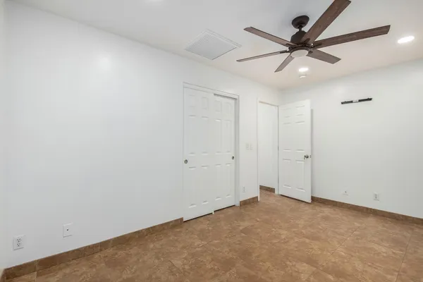 $4,650 | 1100 West 12th Street, Tempe, AZ 85281