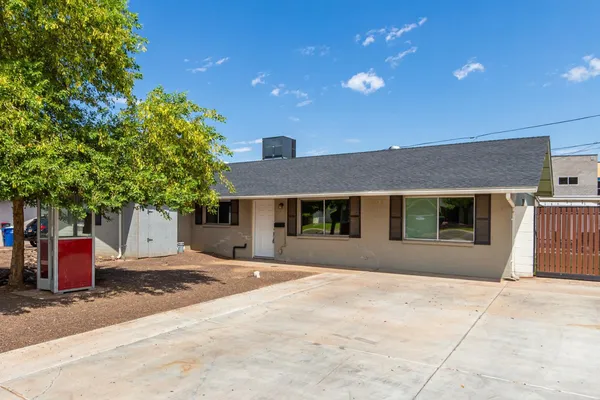 $4,650 | 1100 West 12th Street, Tempe, AZ 85281