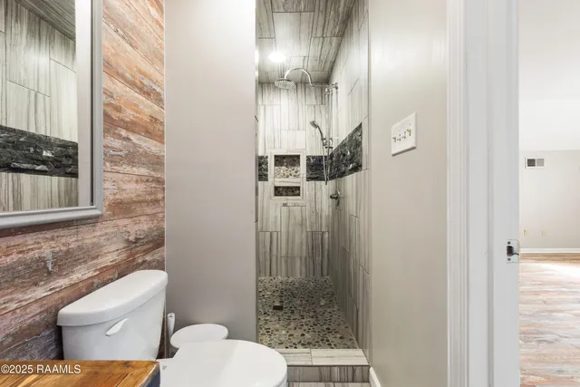 $2,000 | 1007 B Baker Hughes Road, Broussard, LA 70518