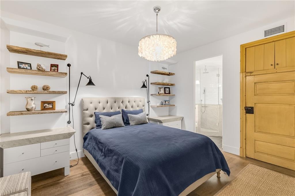 850 Beach Road, Unit 176 Indian River Shores, FL 32963 - Photo 10 of 18 a spacious bedroom with a bed and closet