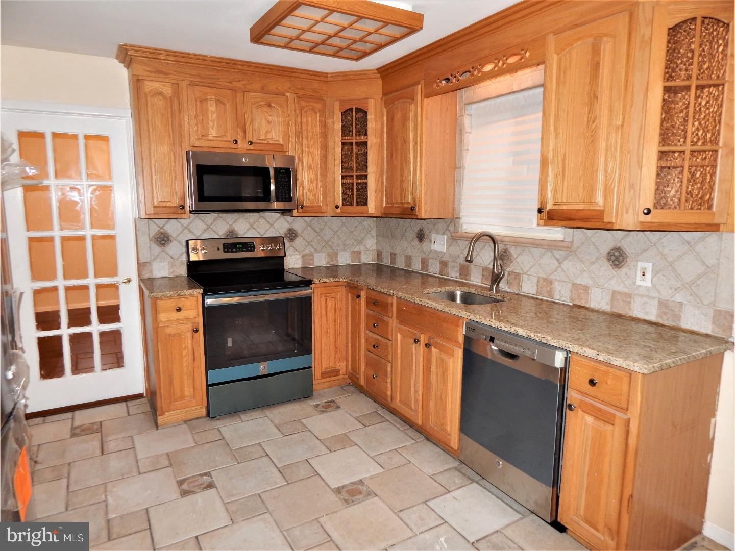 535 Drexel Road Fairless Hills, PA 19030 - Photo 3 of 22 Kitchen