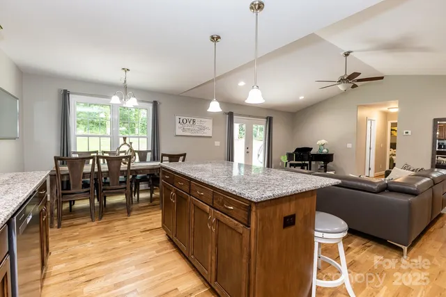 $335,000 | 1005 8th Avenue Southwest, Conover, NC 28613