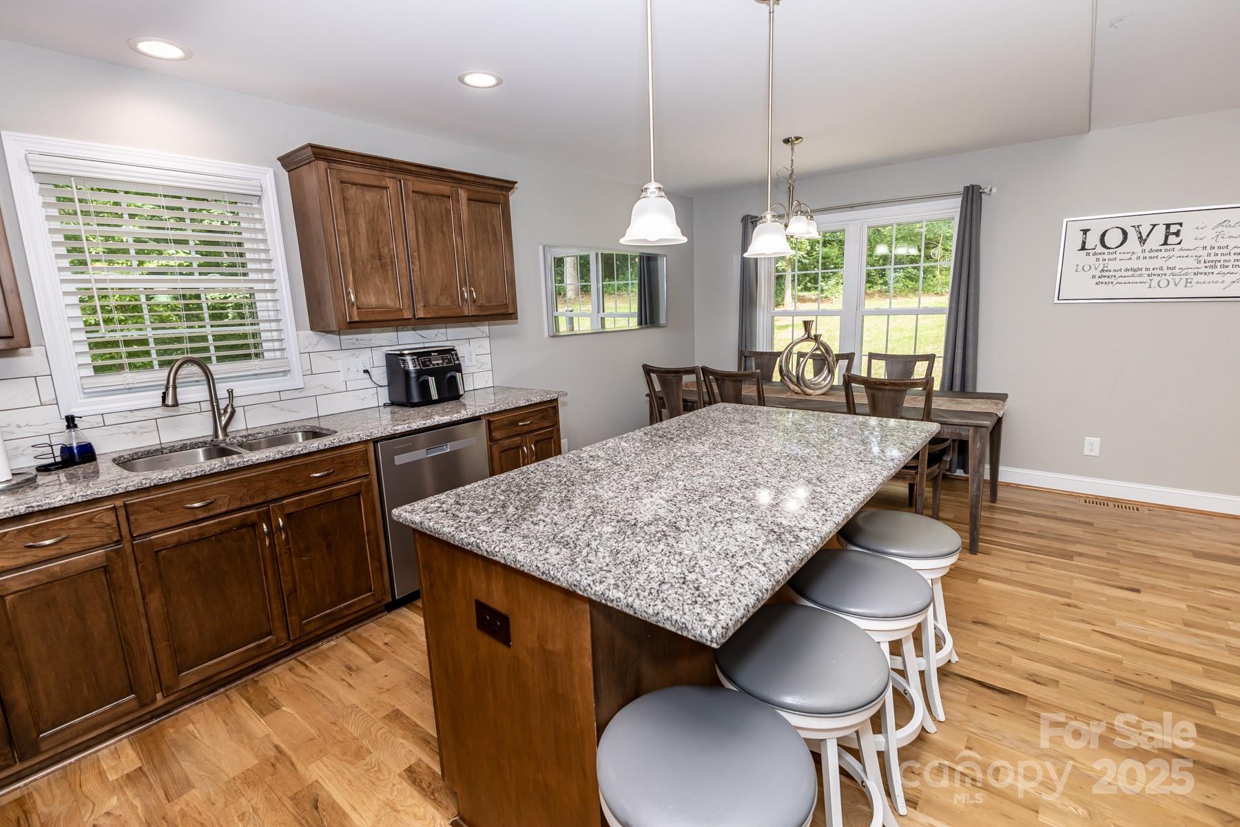 1005 8th Avenue Southwest Conover, NC 28613 - Photo 17 of 37