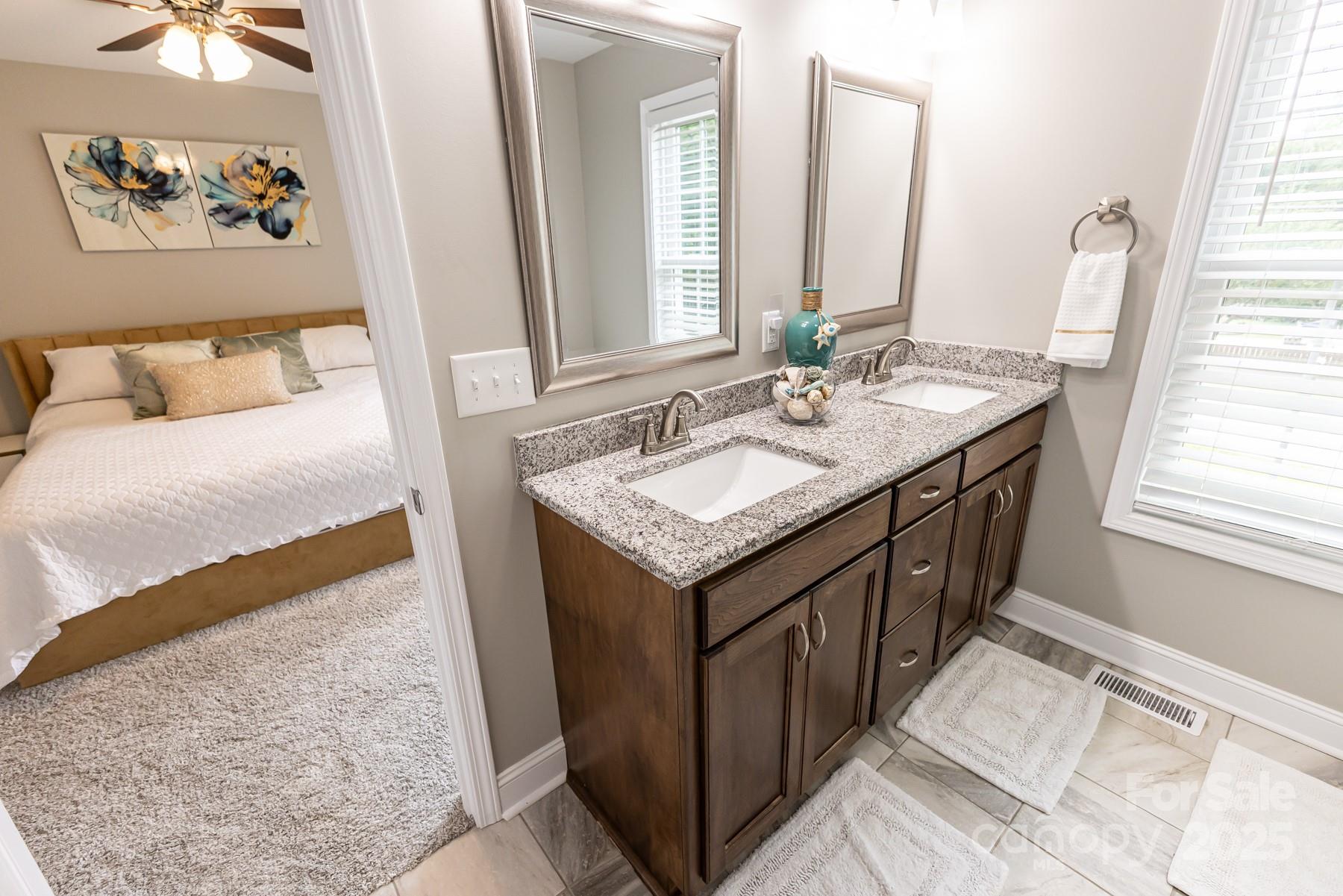 1005 8th Avenue Southwest Conover, NC 28613 - Photo 20 of 37