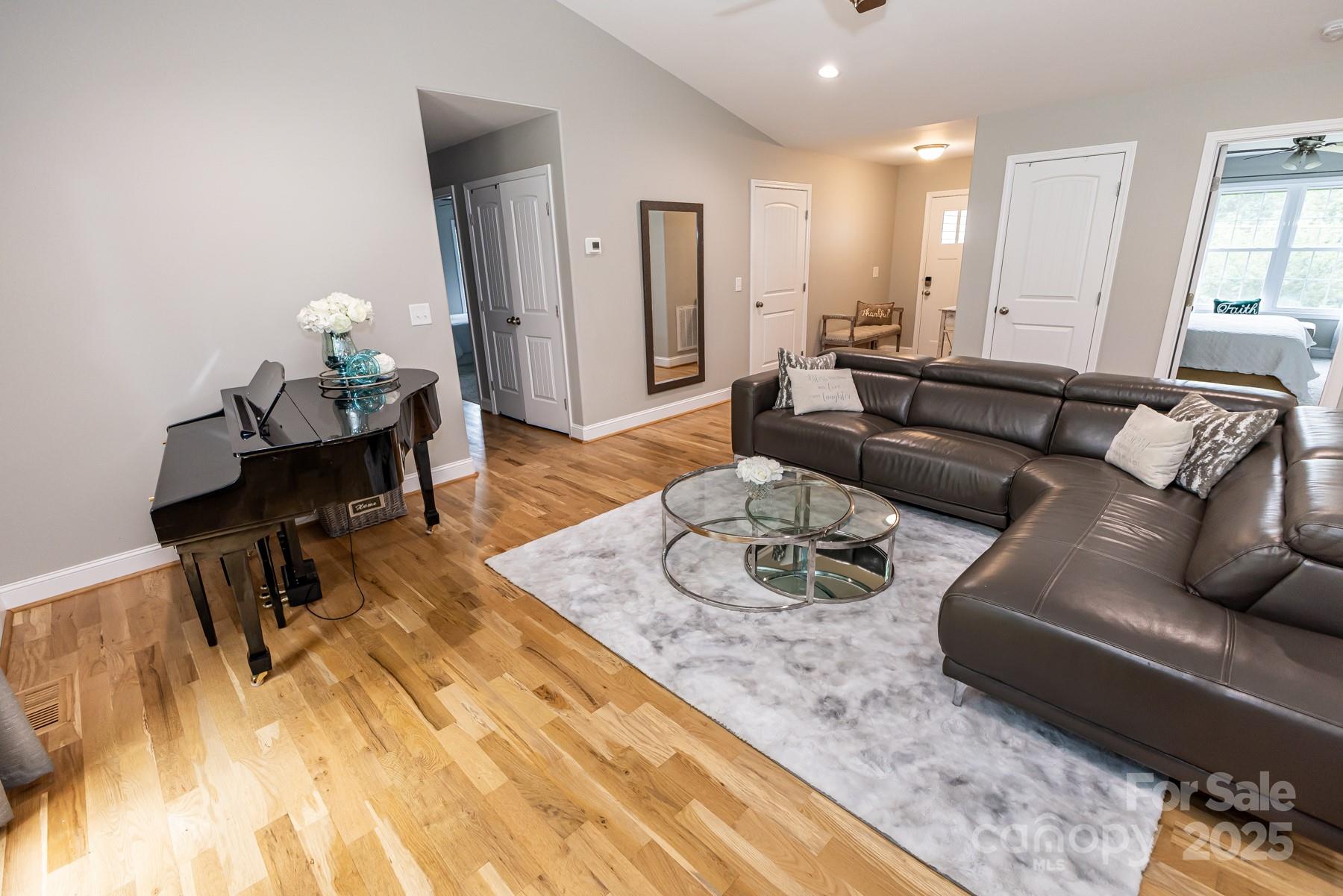 1005 8th Avenue Southwest Conover, NC 28613 - Photo 8 of 37