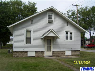 854 Dierkes Street Decatur, IN 46733 - Photo 3 of 10