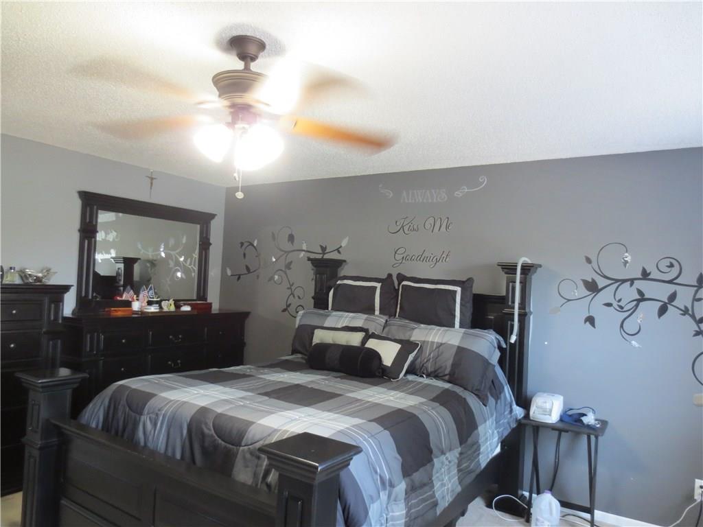 3030 Everbloom Way Indianapolis, IN 46217 - Photo 13 of 24