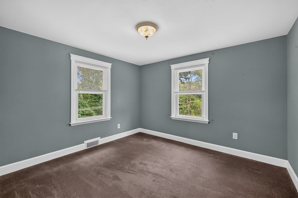 414 Archer Street Fall River, MA 02720 - Photo 20 of 36