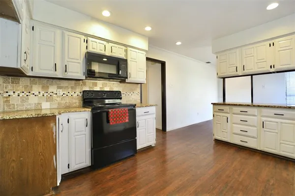 $2,640 | 4449 Eldorado Drive, Plano, TX 75093