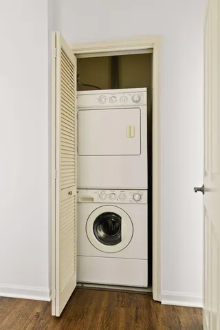 $1,995 | 500 East Grant Street, Unit 2405, Minneapolis, MN 55404