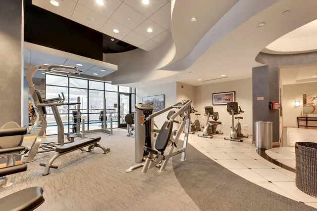 $1,995 | 500 East Grant Street, Unit 2405, Minneapolis, MN 55404