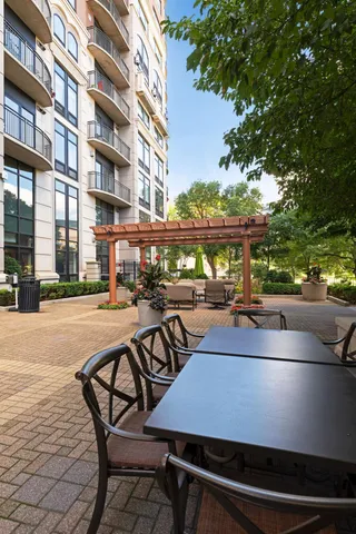 $1,995 | 500 East Grant Street, Unit 2405, Minneapolis, MN 55404