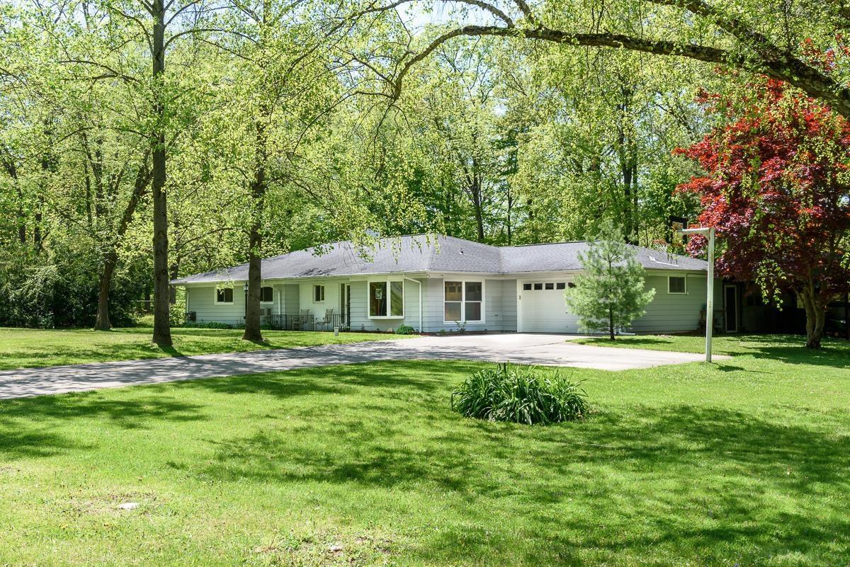 16021 Canyon Ridge Road Leo, IN 46765 - Photo 2 of 36