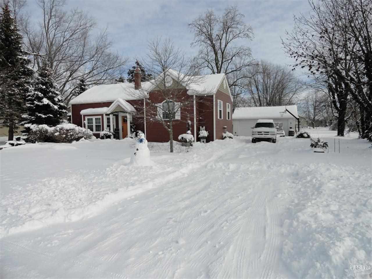 9 Homestead Drive Decatur, IN 46733 - Photo 2 of 22