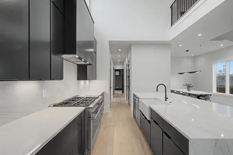$1,799,900 | 1017 Argyle Avenue, Nashville, TN 37203
