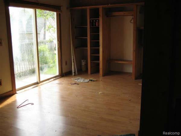 8587 Morris Road Goodells, MI 48027 - Photo 4 of 9 Room