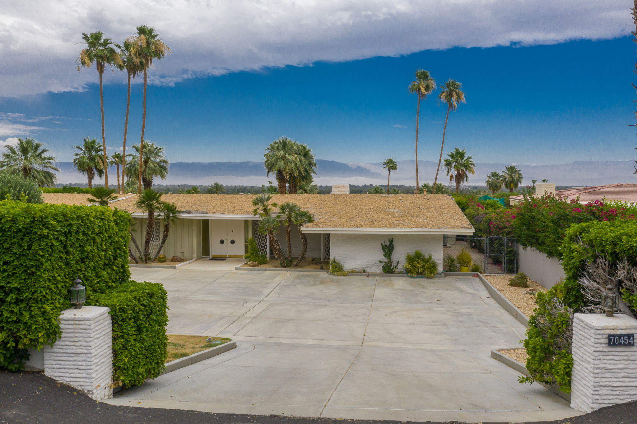 70454 Pecos Road Rancho Mirage, CA 92270 - Photo 10 of 23 70454+Pecos+Rd+Rancho+Mirage-11-web