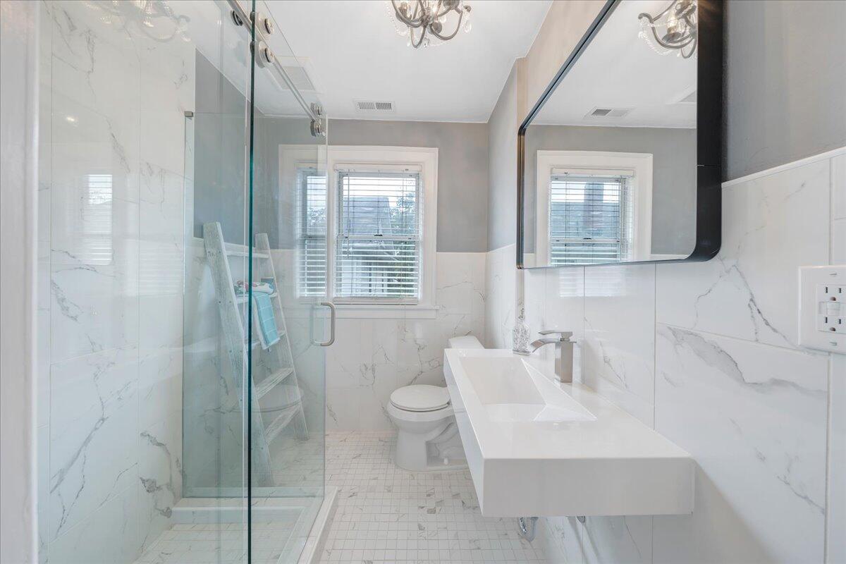 1207 Brighton Road Southwest Roanoke, VA 24015 - Photo 34 of 55 37-MIB09198