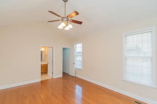 $2,200 | 918 East 10th Street, Chattanooga, TN 37403