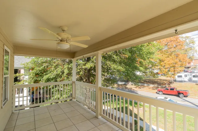 $2,200 | 918 East 10th Street, Chattanooga, TN 37403