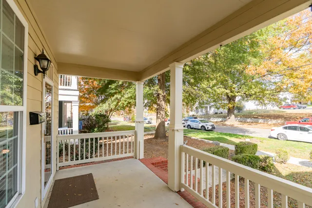 $2,200 | 918 East 10th Street, Chattanooga, TN 37403