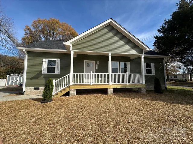 $285,000 | 901 East Church Street, Cherryville, NC 28021
