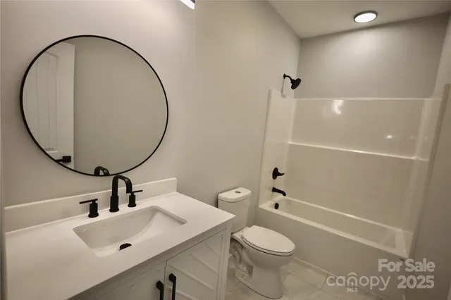 $275,000 | 901 East Church Street, Cherryville, NC 28021