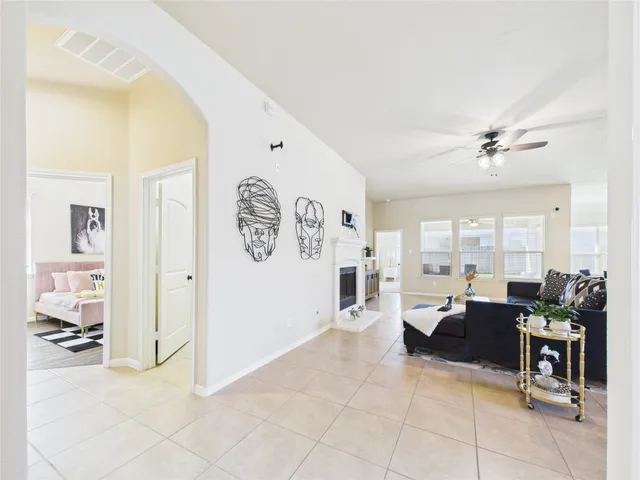 $390,000 | 947 Ponte Serra Drive, League City, TX 77573