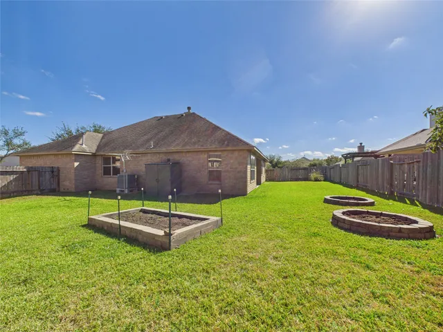 $390,000 | 947 Ponte Serra Drive, League City, TX 77573