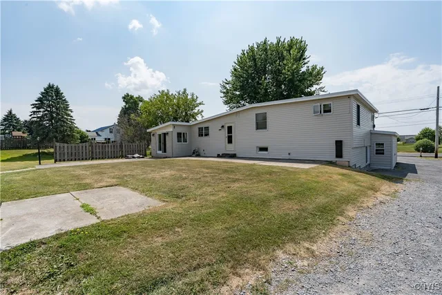 $385,000 | 24136 Highway 37, Pamelia, NY 13601