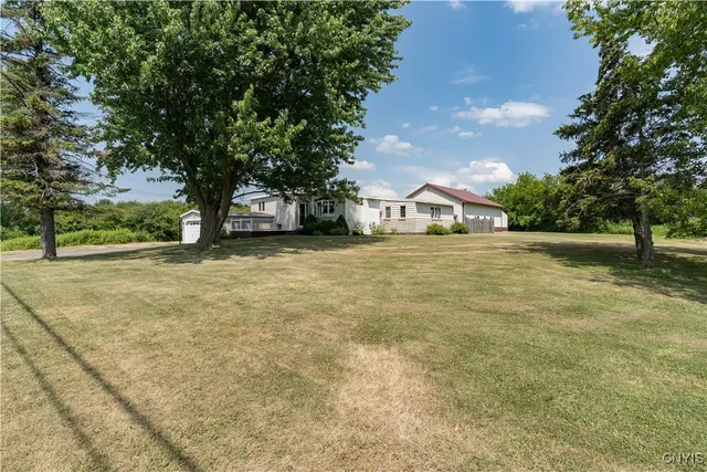 $385,000 | 24136 Highway 37, Pamelia, NY 13601