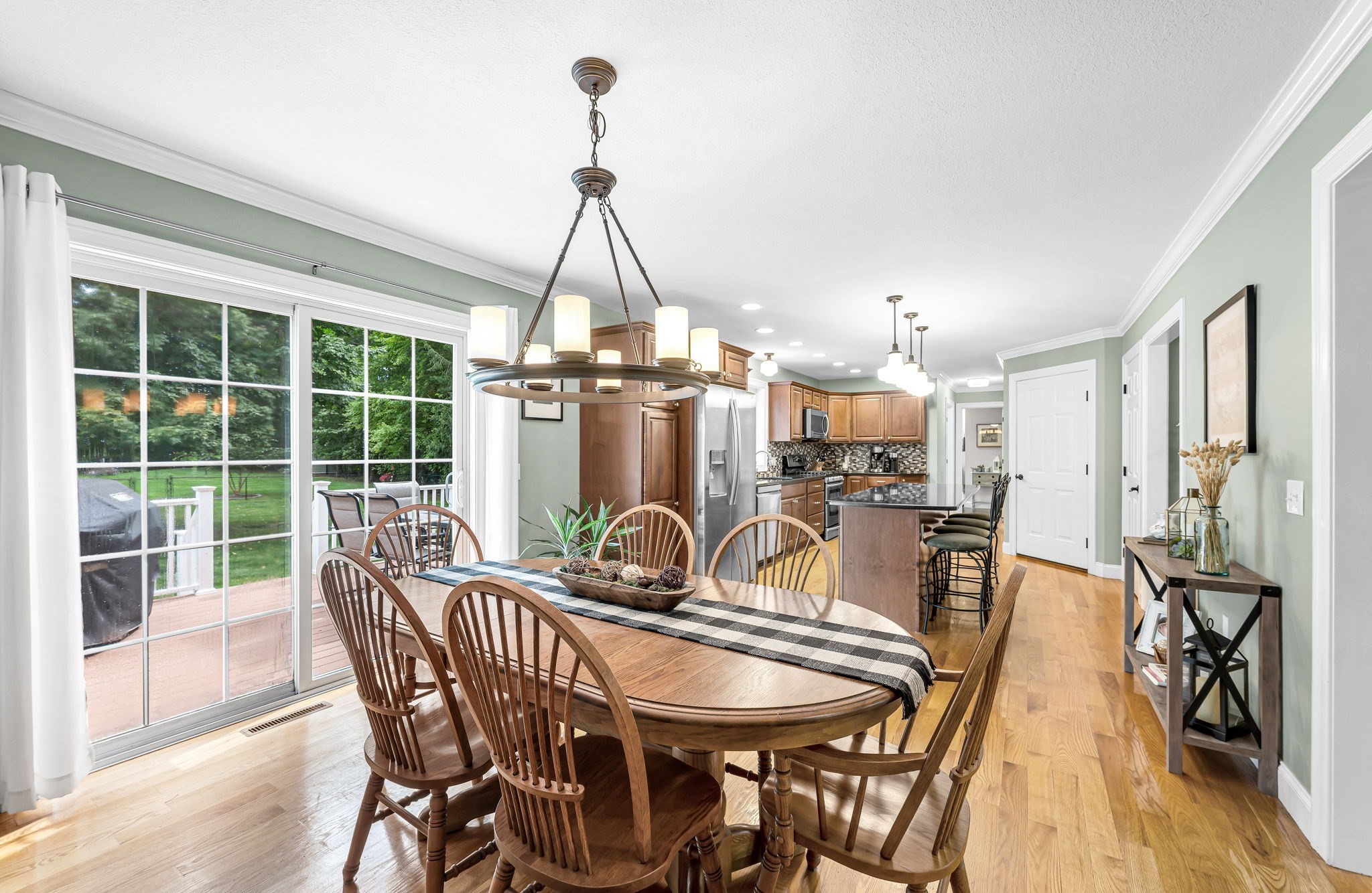 437 Porter Road East Longmeadow, MA 01028 - Photo 10 of 40 Gallery Image 10