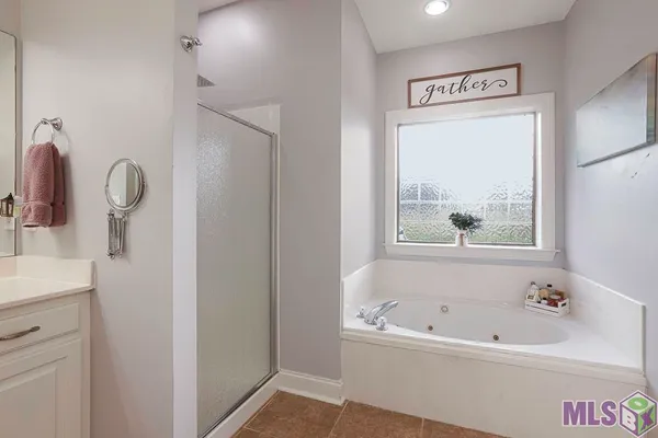 $289,900 | 3952 Cypress Clear Court, Zachary, LA 70791