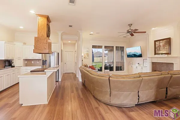 $289,900 | 3952 Cypress Clear Court, Zachary, LA 70791