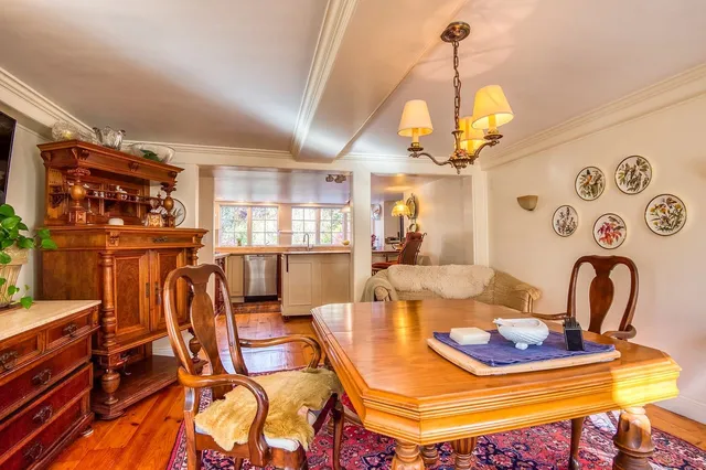 $1,285,000 | 146 Calef Highway, Barrington, NH 03825