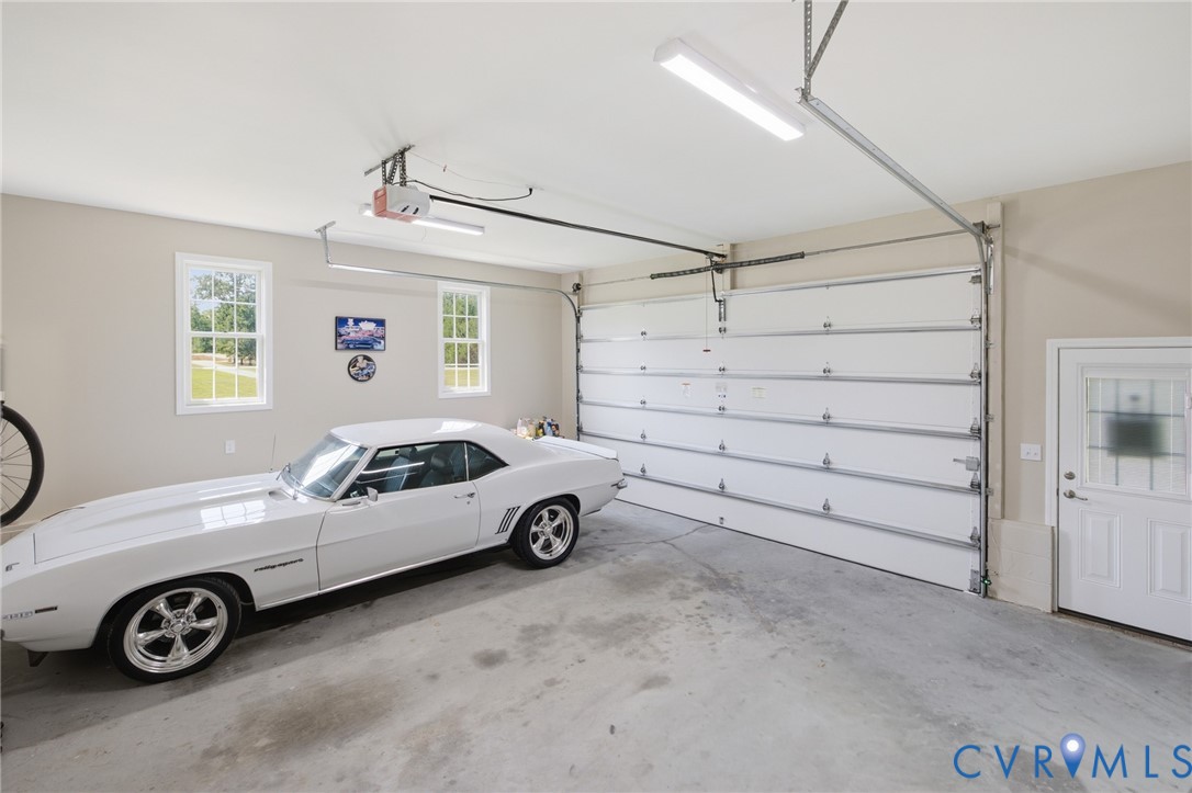 15300 Lebanon Road Spring Grove, VA 23881 - Photo 22 of 41