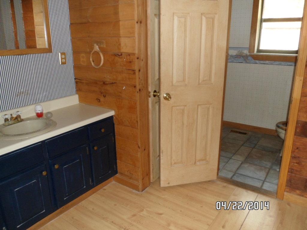 1878 Woods Hollow Road Decatur, TN 37322 - Photo 4 of 14 SAM_2359