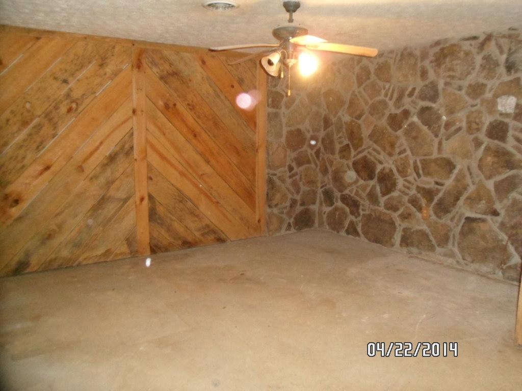 1878 Woods Hollow Road Decatur, TN 37322 - Photo 8 of 14 SAM_2377