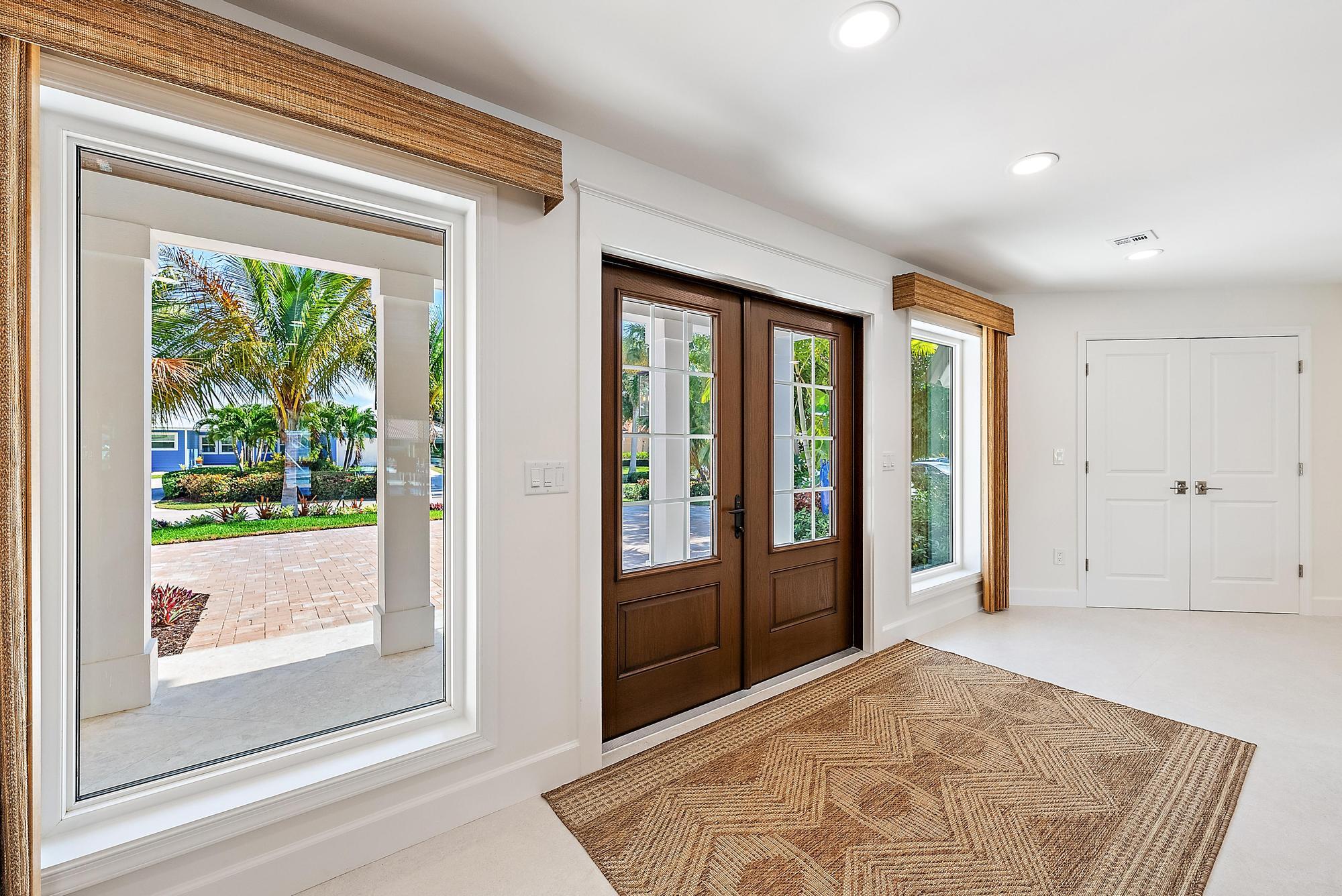 19 Island Road Sewall's Point, FL 34996 - Photo 7 of 50 a view of an entryway with a carpet