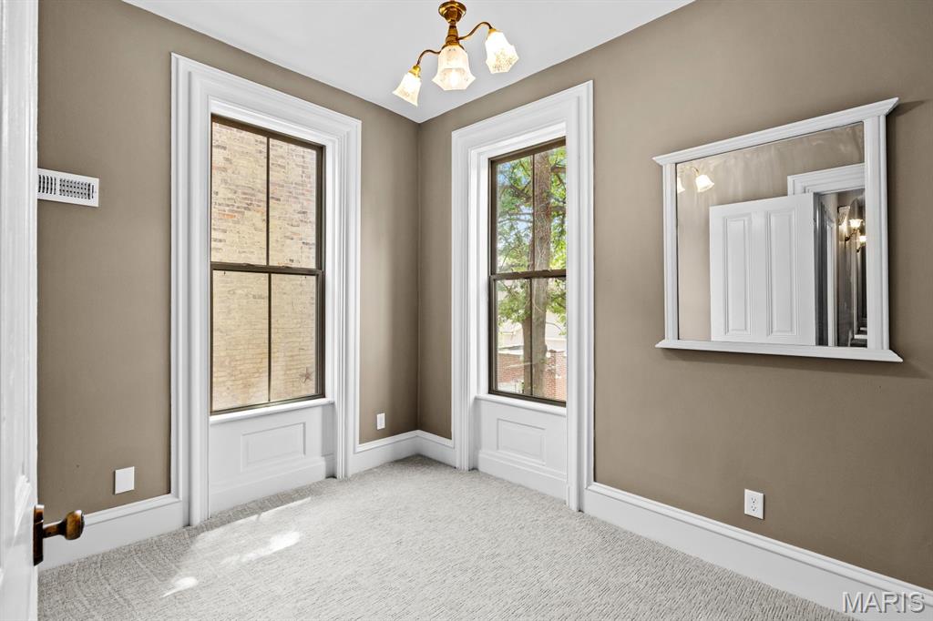 2024 Rutger Street St. Louis, MO 63104 - Photo 24 of 34