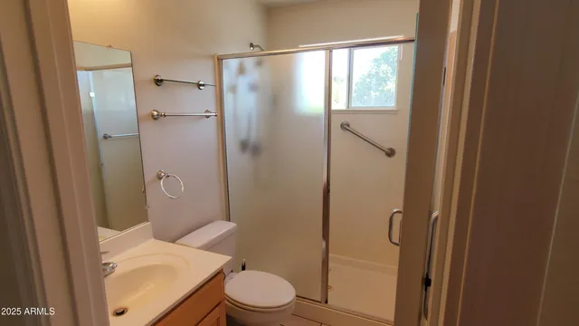 $1,400 | 6343 East Ellis Street, Mesa, AZ 85205