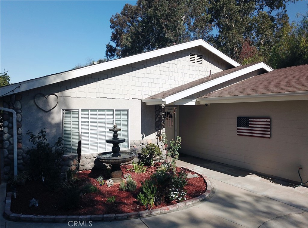 17371 Mockingbird Canyon Road Riverside, CA 92504 - Photo 15 of 73 Front Entry