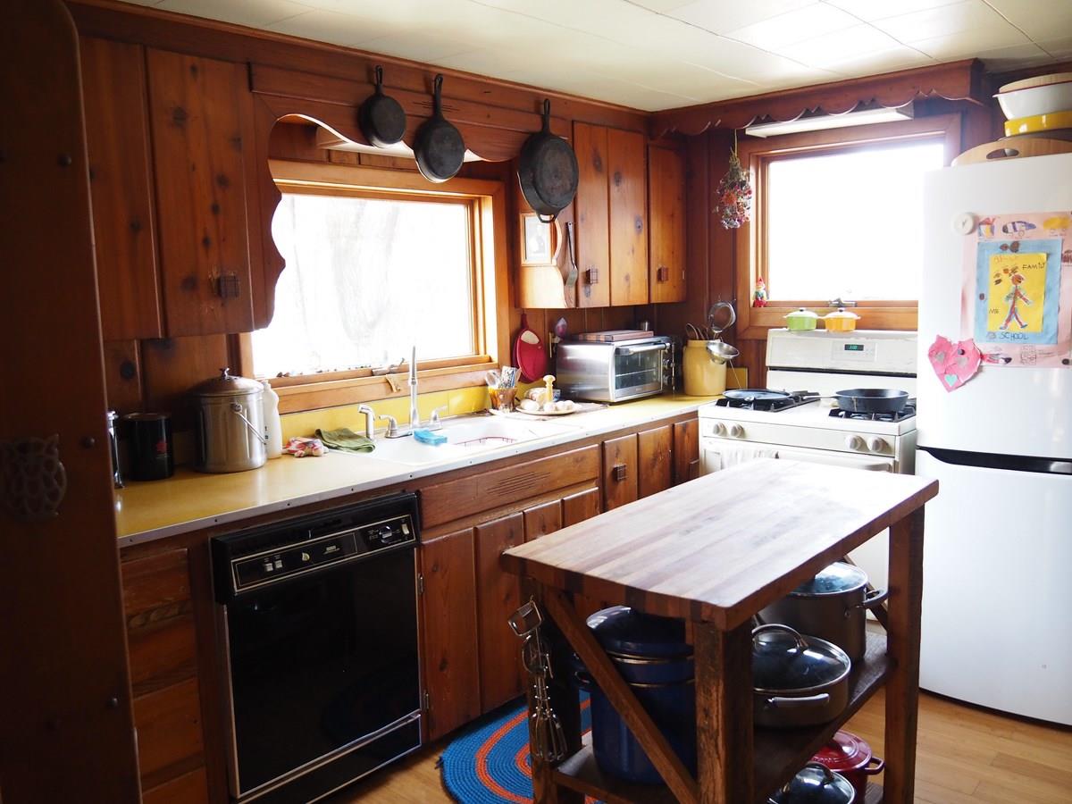 5981 South Bohemian Road Maple City, MI 49664 - Photo 34 of 82 1858128-33.JPG