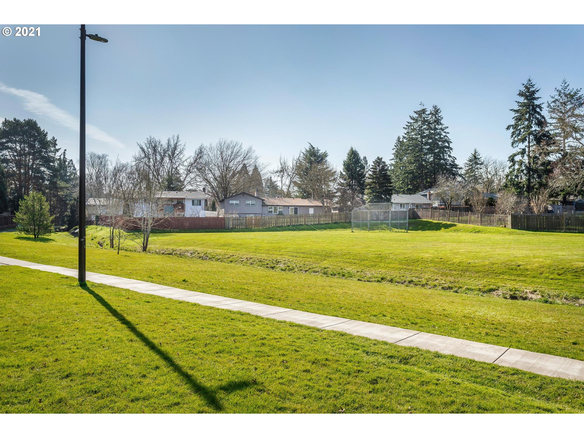 20633 Southwest Rosa Drive Beaverton, OR 97078 - Photo 25 of 27 Gallery Image 25