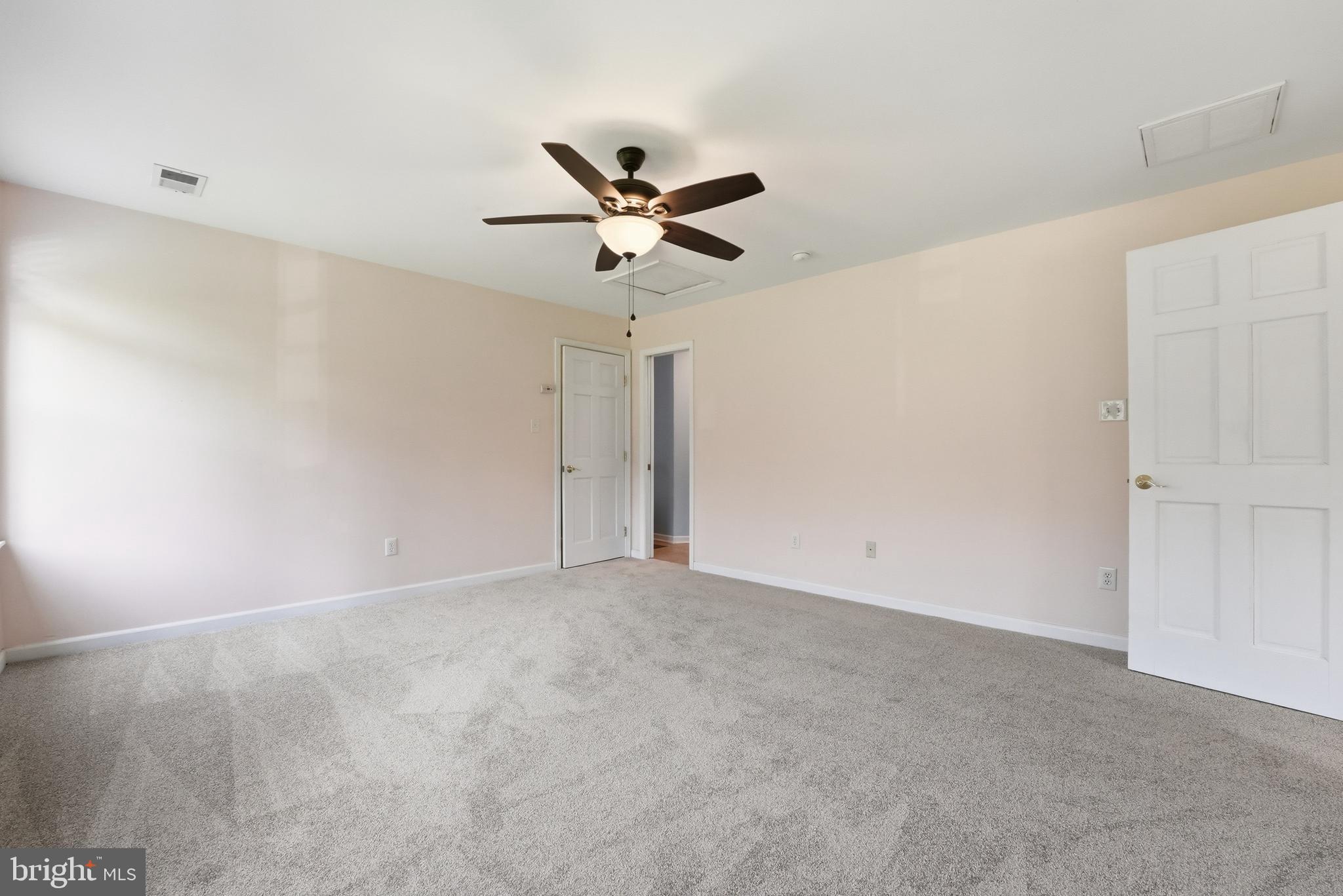 6537 Watery Mountain Road Warrenton, VA 20186 - Photo 21 of 44 a view of an empty room