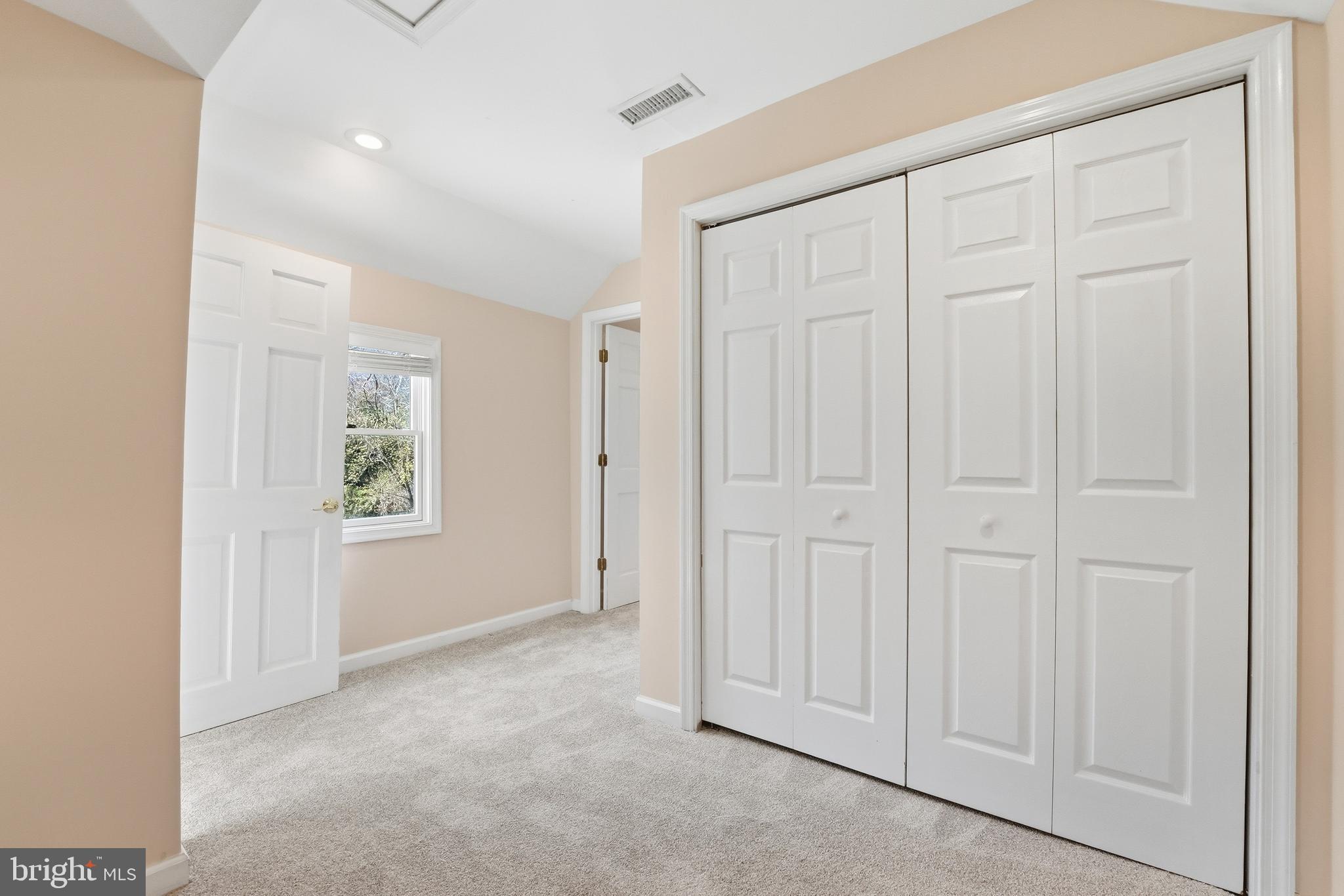 6537 Watery Mountain Road Warrenton, VA 20186 - Photo 31 of 44 an empty room with windows