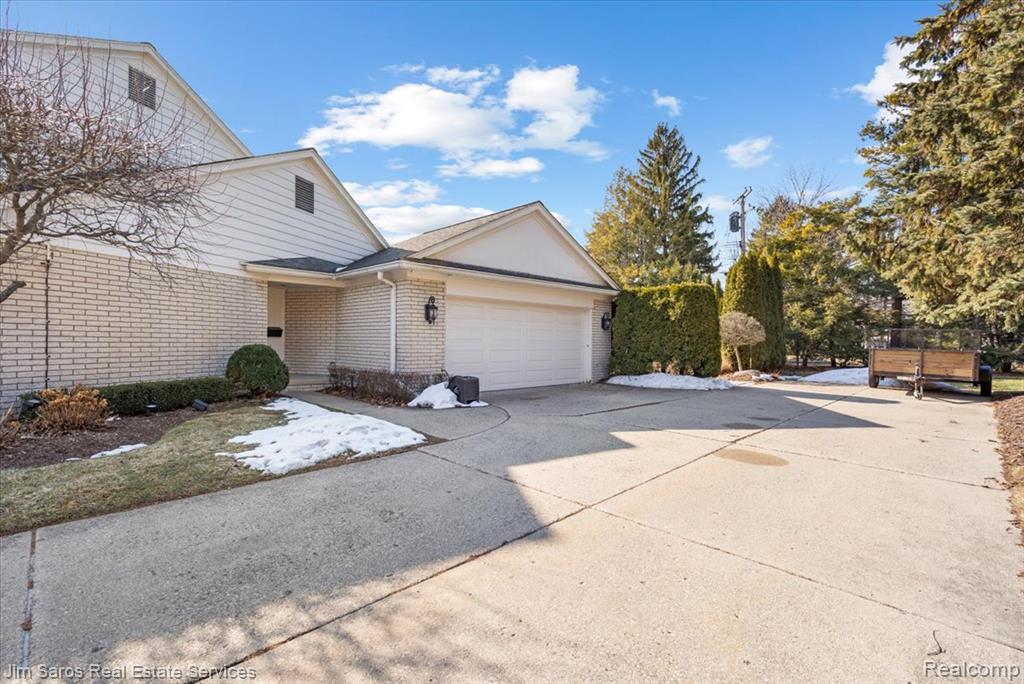 75 South Duval Road Grosse Pointe Shores, MI 48236 - Photo 49 of 50