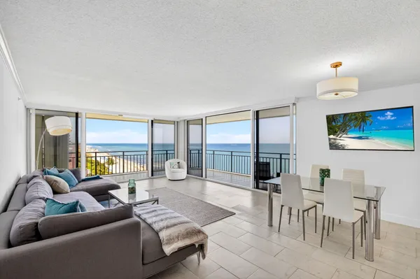 $9,000 | 3009 South Ocean Boulevard, Unit 902, Highland Beach, FL 33487